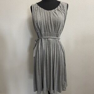 Cache Women's Grey Sleeveless Jersey Dress Size Medium‎ New Belted Knee Length